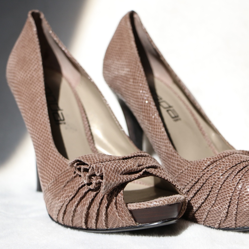 Open Toe Pumps